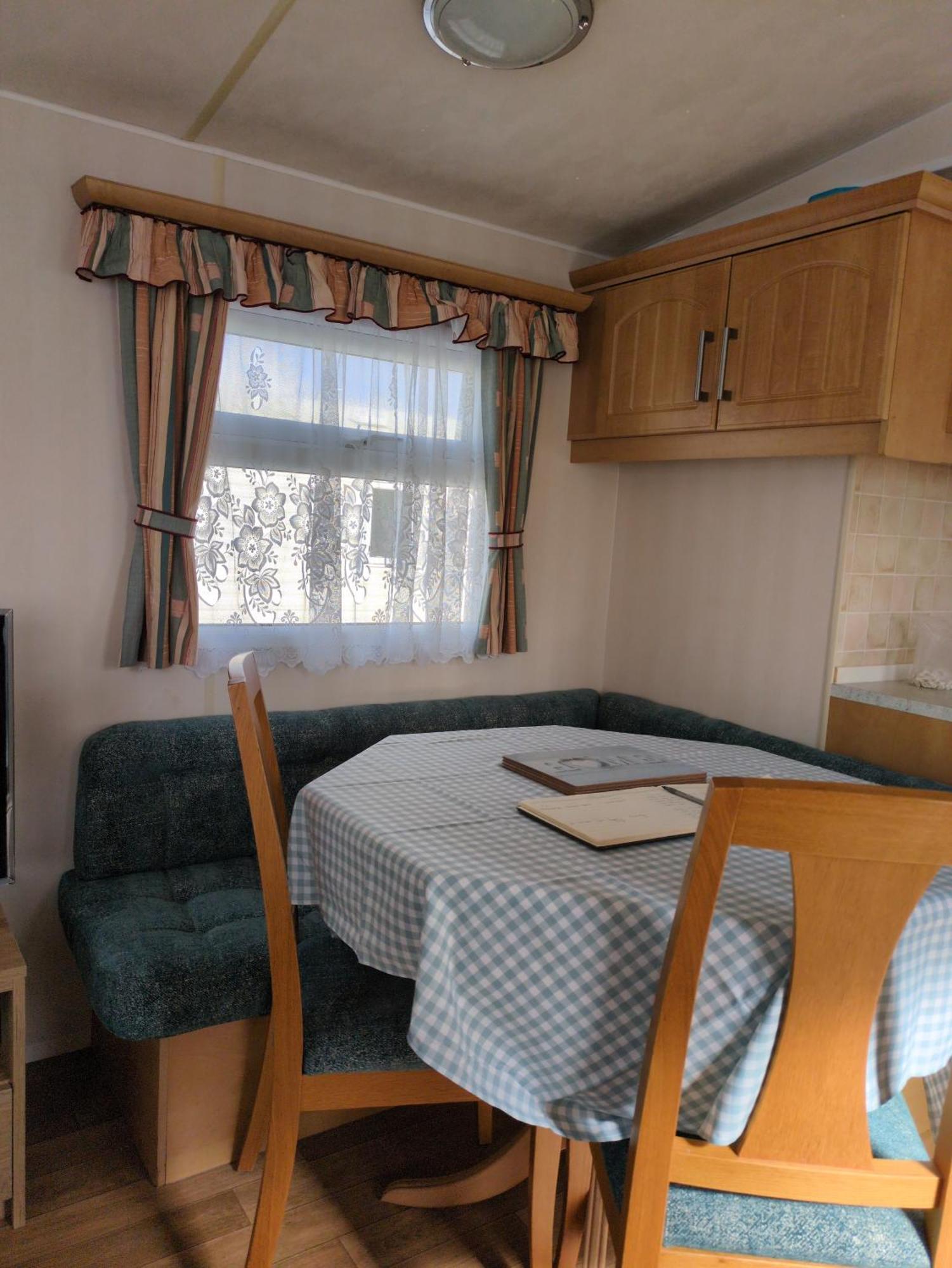 L&G Family Holidays 8 Berth Sealands Familys Only And The Lead Person Must Be Over 30 (Adults Only) Ingoldmells Exterior photo